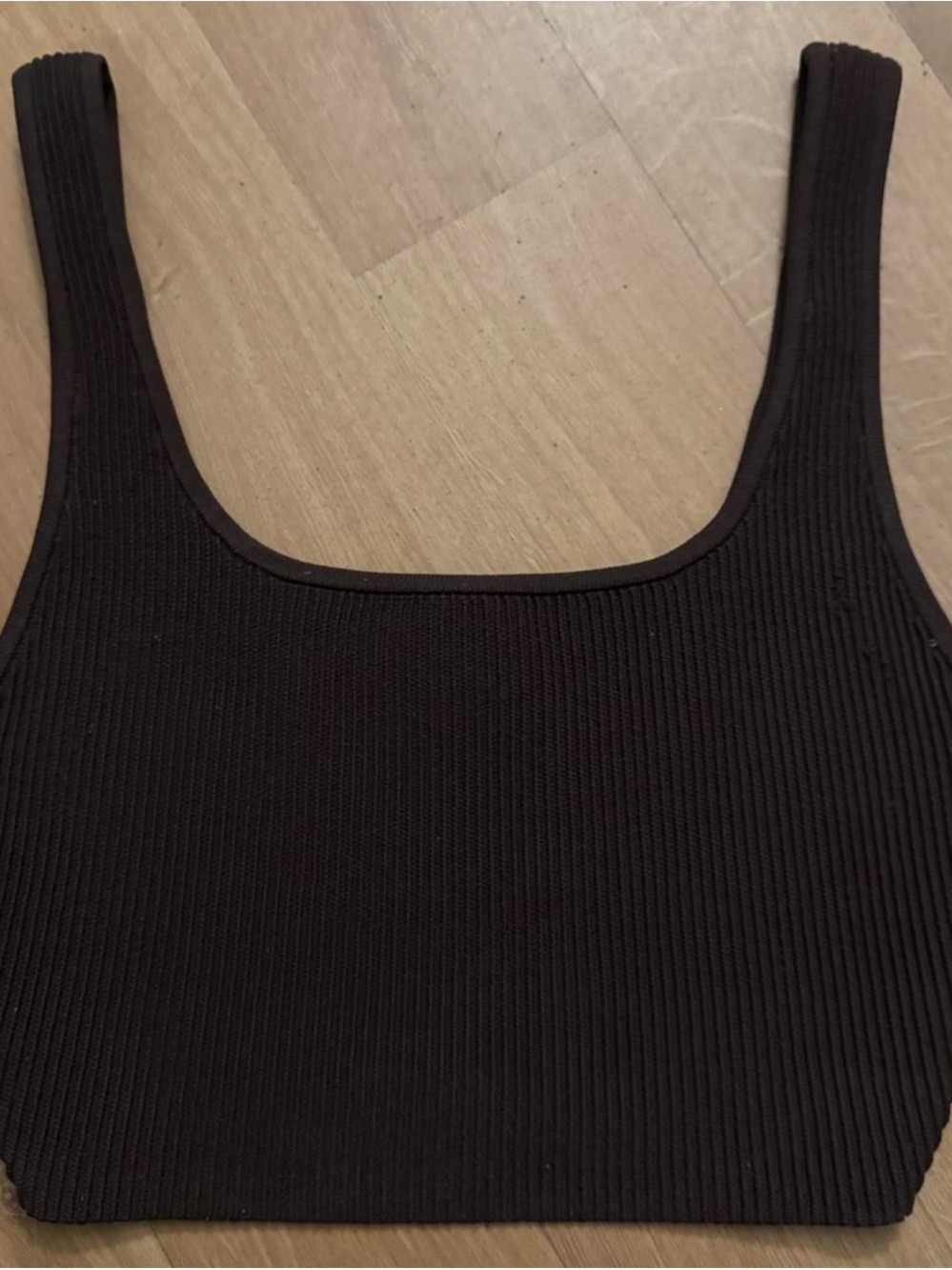 Aritzia Ribbed Babaton Square-Neck Crop Tank